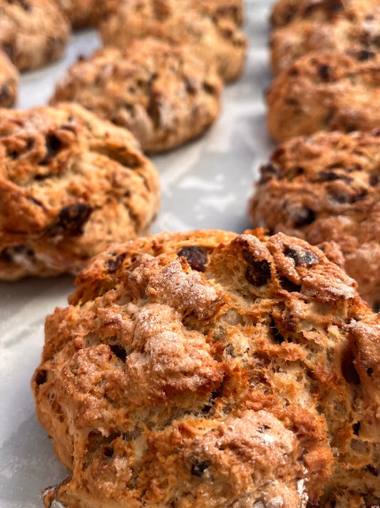 Date scones (Sundays)